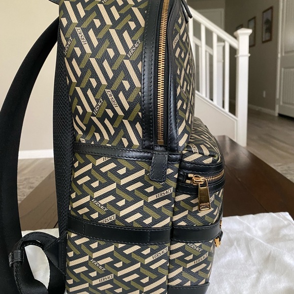 Sold! Versace La Greca Signature Backpack - Picture 5 of 11